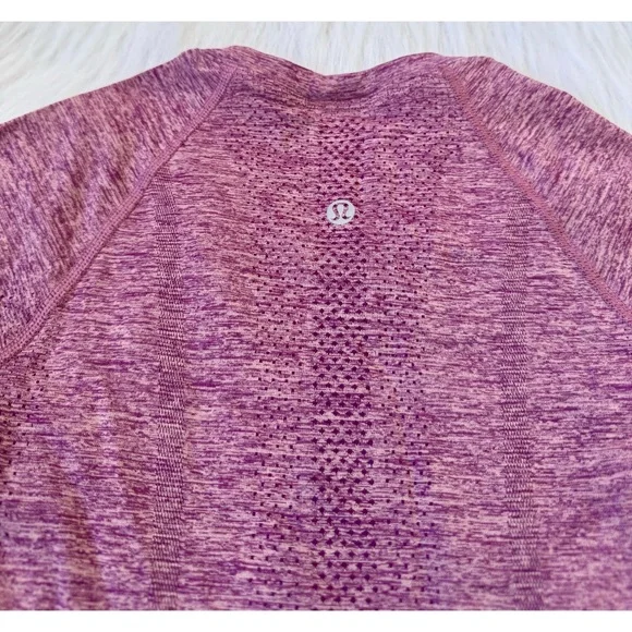 NWOT Lululemon Swiftly Short Sleeve Tee Hip Length Chilled Grape/Pink Haze 💗💜 - Picture 5 of 8
